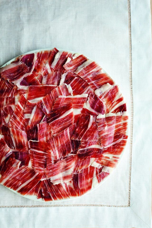 Jamón Ibérico cortado a mano